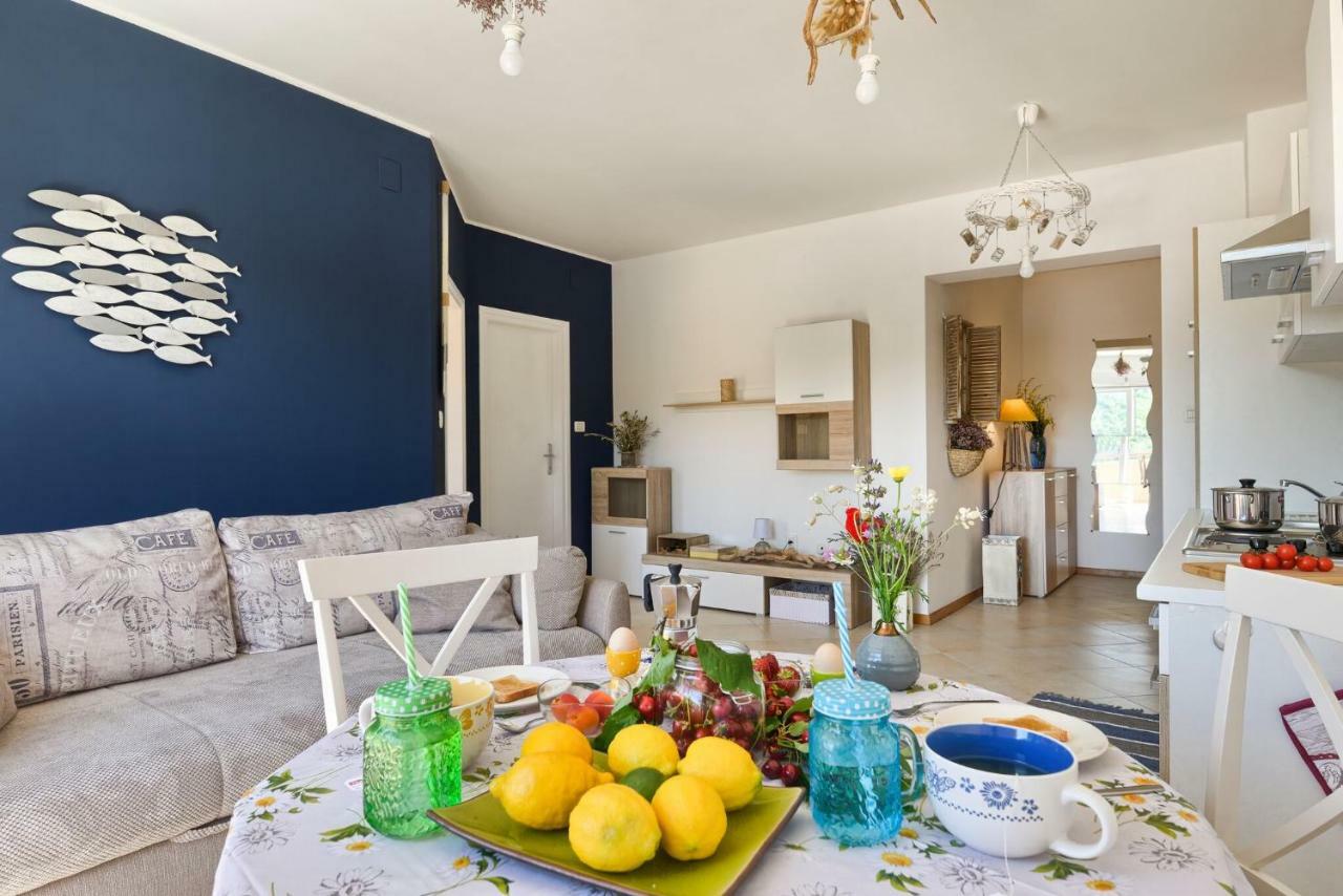 Duboko Plavo Apartment Krnica Bagian luar foto